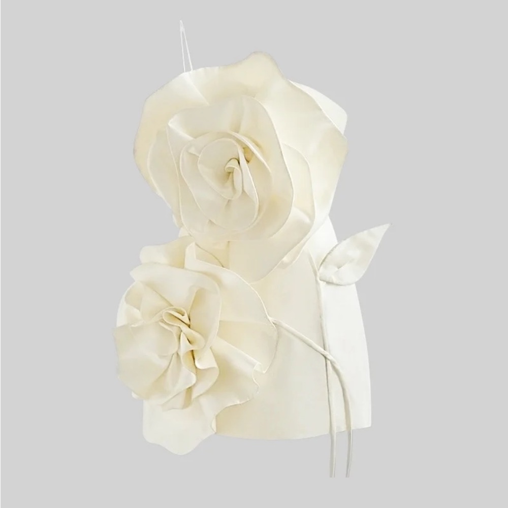 Sierra Darien VOLUMINOUS FLOWER DESIGN DRESS - IVOIRE